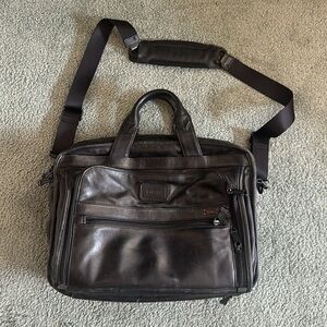 TUMI Genuine Leather Business Briefcase Laptop Bag Alpha T-Pass